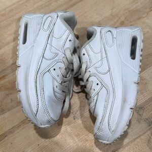 Nike Child Air Max White Running Shoe Sneaker Low Top Size 9C